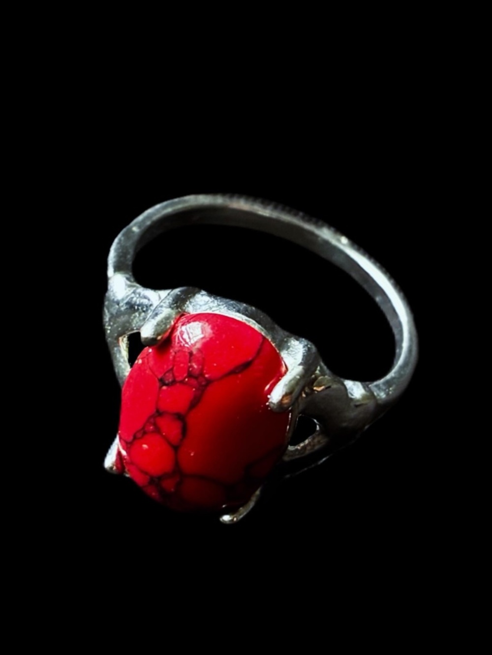 Silver-Tone Cocktail Ring Oval Red Cabochon Stone Prong Set Band | Size 7.5
